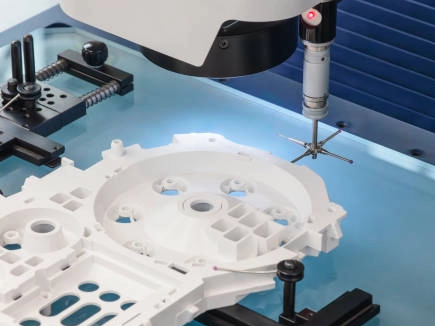 Будущее создания знаков с передовыми машинами ЧПУ